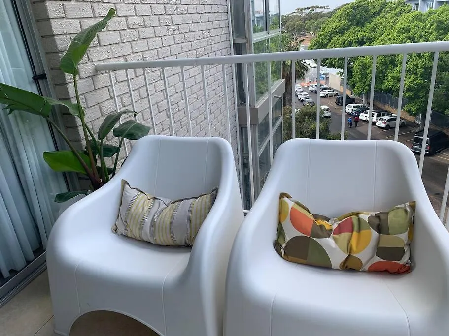Daire York Street Studio , Greenpoint,Parking And Pool Cape Town Güney Afrika