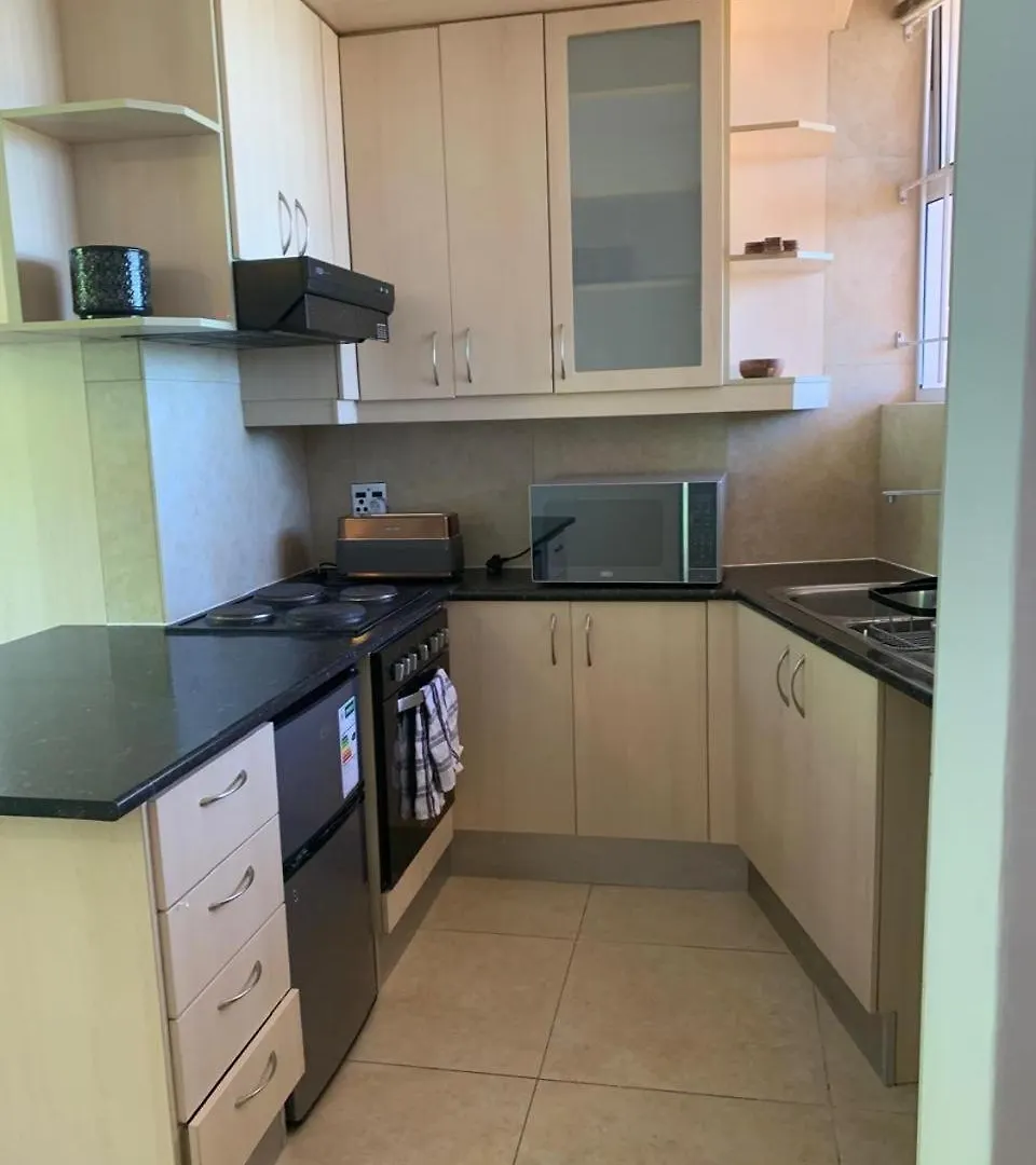 York Street Studio , Greenpoint,Parking And Pool Cape Town